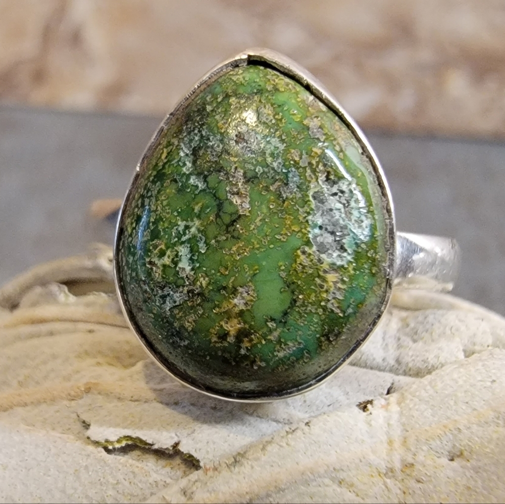 Vintage Green and Silver Ring